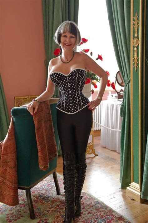 corset mature porn